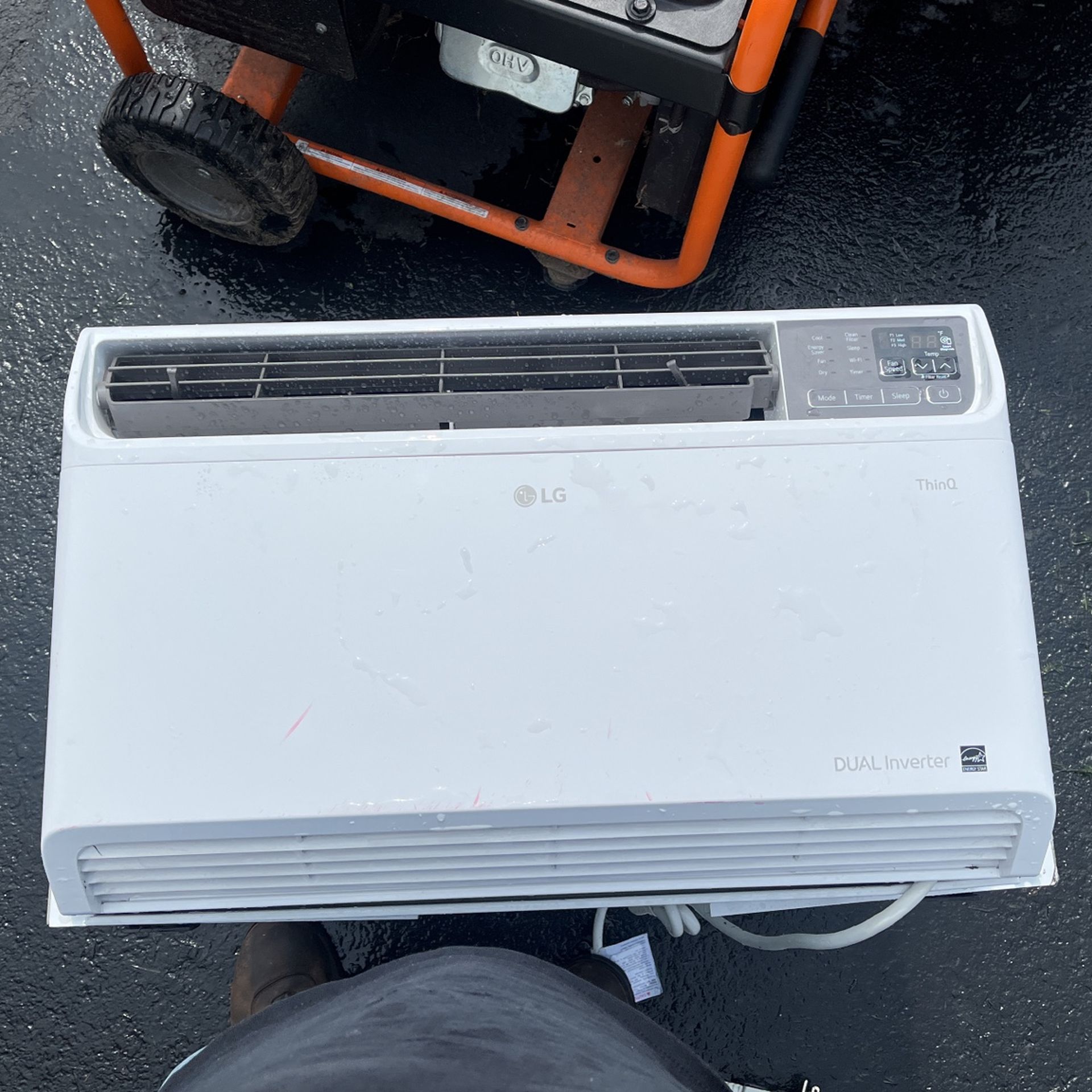LG 14000 Btu Air Conditioner