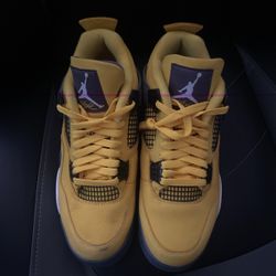 Jordan 4  Size 8
