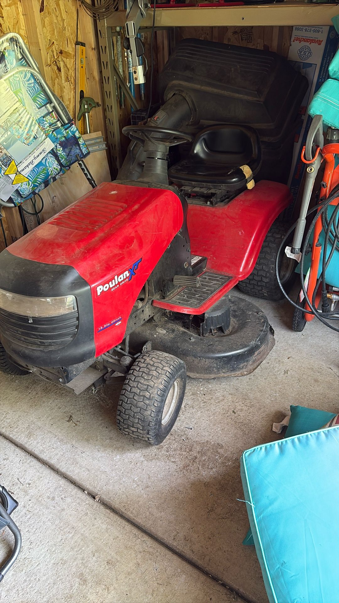 Poulen Riding Lawn Mower Old But Runs, Has Bag Attachment, Bag Attachment Not Perfect May Want A New One But Works