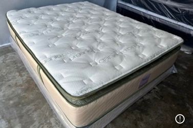 Queen Organic Elite Superior Hybrid Cool Gel Memory Foam Pillow Top 14inch Mattress