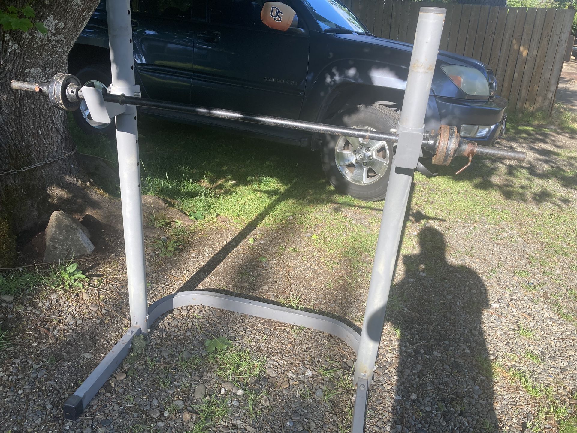 Barbell, weightlifting, stand, barbell, and justice stand do not have weight bench under 20 bucks