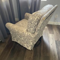 Rocking Chair - Swivel 