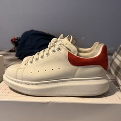 Red And White Alexander Mcqueen‘s