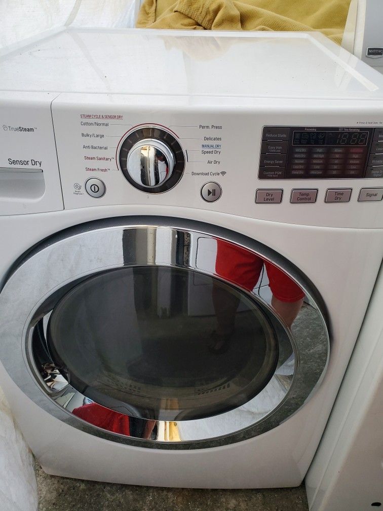 Nice LG Front Loader Dryer Gas for Sale in Mission Viejo, CA OfferUp
