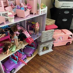 3 Story Barbie House Fully Furnished With Barbies , With A  Lot Of Extras