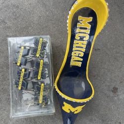 Michigan  Heal Ceramic  Shower Hangers 