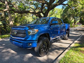 2018 Toyota Tundra Crewmax