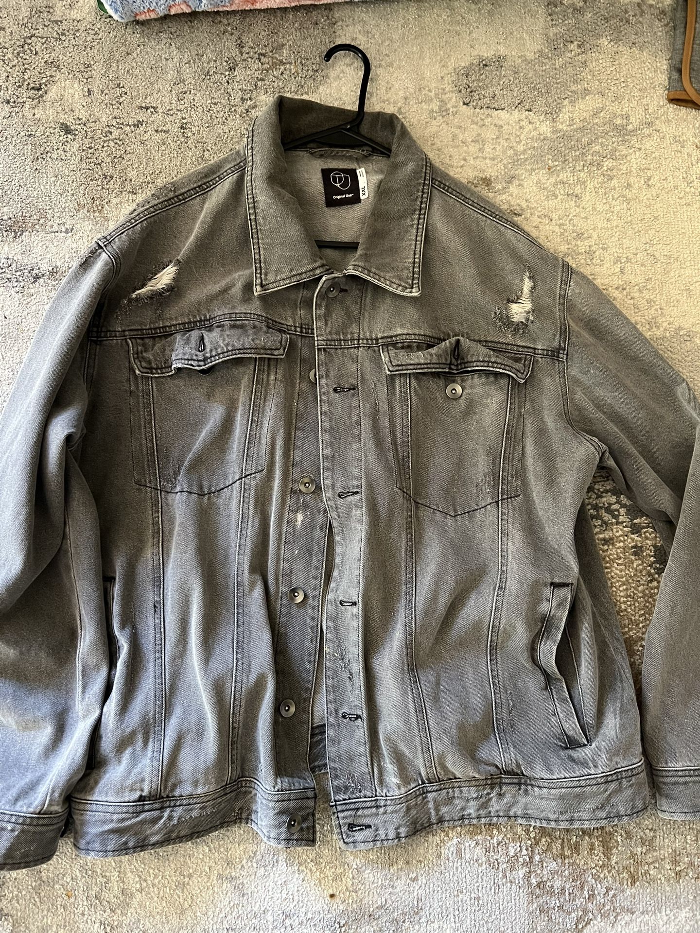 Men’s distressed Jean jacket Size 2XL