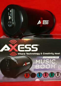 Axess bazooka Bluetooth speaker SD card,slot USB port,FM radio