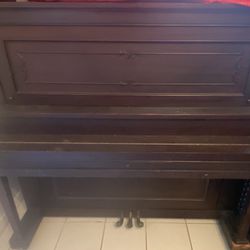 Shaw Piano 