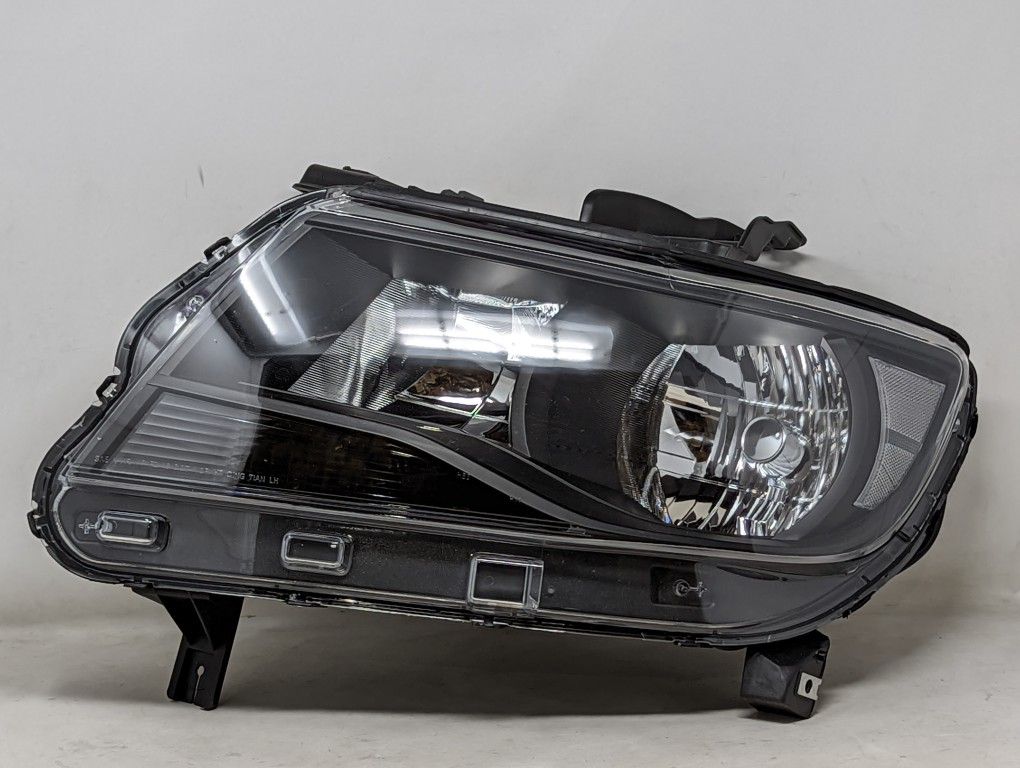 2015-2022 Chevy Colorado Black Headlights