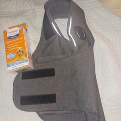 BRAND NEW THUNDER SHIRT SZ MED AN CALMING SPRAY 20 SET JUST SPRAY COST 35 JACKET 50