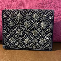 Small Vintage Clutch Black Velvet Gold Thread Embroidered So Pretty Black Satin Interior 