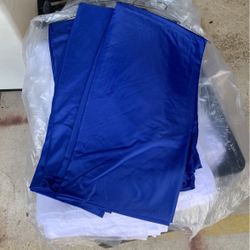 120 Round Tablecloths Royal Blue