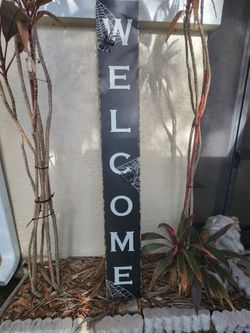 6 foot Halloween sign