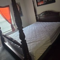 Bedroom set