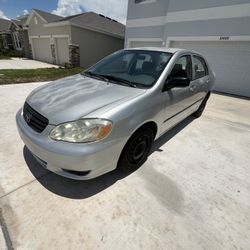 Selling Corolla 2003