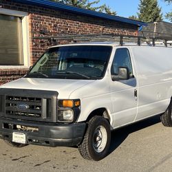 2013 Ford E-150