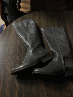 Girl boots