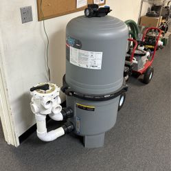 Brand New 60 Square Foot DE Filter Brand New 