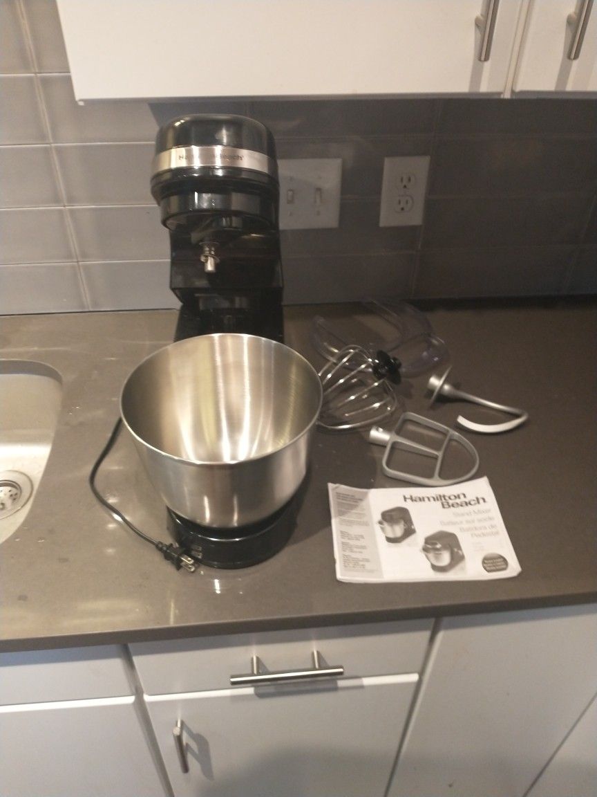 Hamilton Beach Stand Mixer