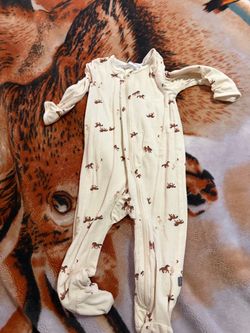 Girl pjs