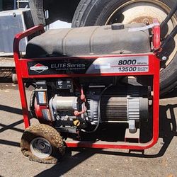 New 8000 Watts, Elite Series Brand Portable Generator. Briggs and Stratton motor.