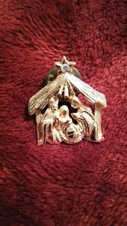 Vintage Nativity Pin