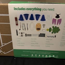 Kiwico Light Chasing Robot 