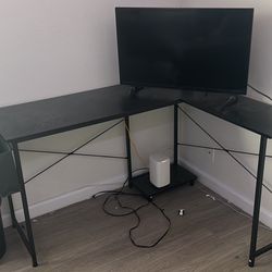 L Shaped desk