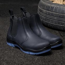 Mens Moc Toe Boots Black Leather Size 9