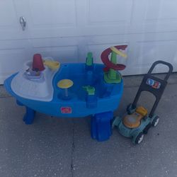 Water table and lawnmower