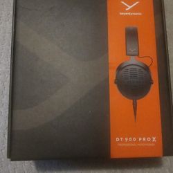 DT 900 Pro X Headphones