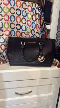 MK Black Purse