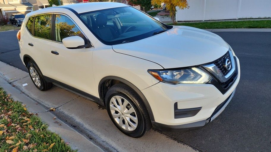 2017 Nissan Rogue