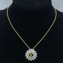 LV Necklace 