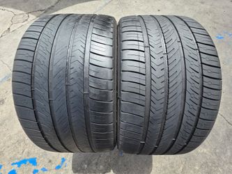 2 USED TIRES MICHELIN 275/35/19