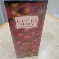 Gucci Gorgeous Gardenia Intense 100ml