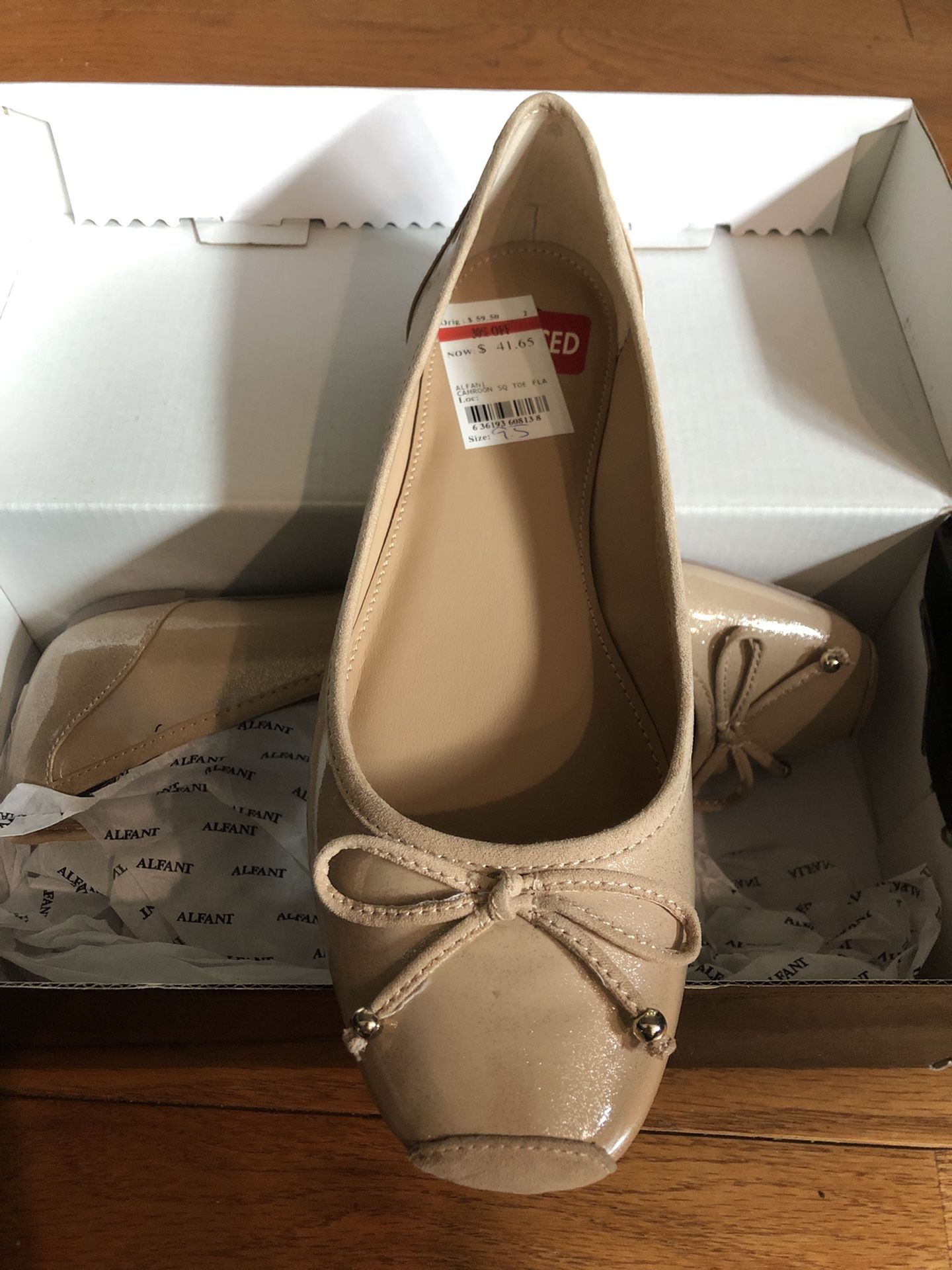 New-never worn Alfani Ballet Flat-REDUCED
