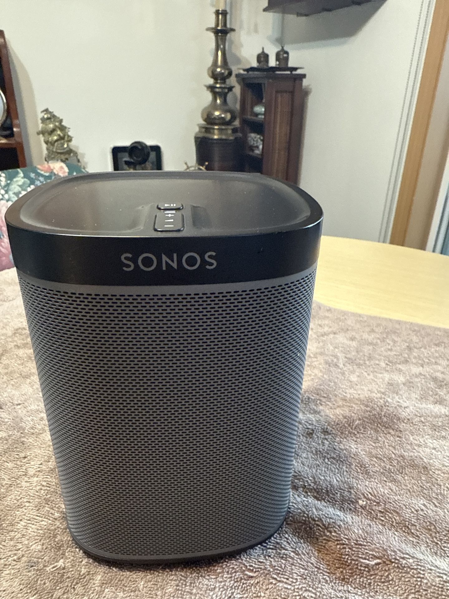 Sonos Play:1 Compact Wireless Smart Speaker black -Tested. Connected to Sonos app S2. Sounds amazing!