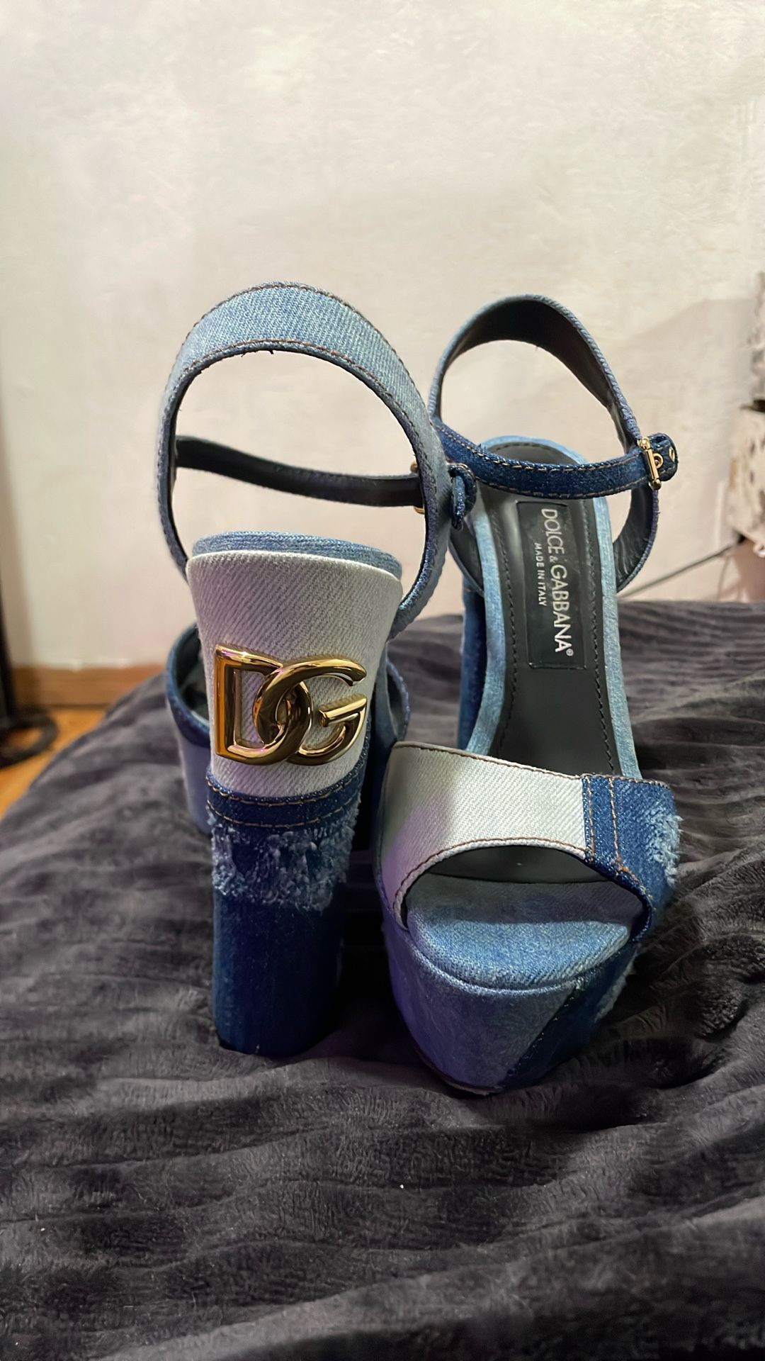 DOLCE & GABBANA HEELS