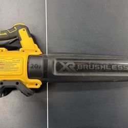 DEWALT 20V MAX Brushless Cordless Leaf Blower (Tool Only)
