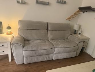 Reclining sofa