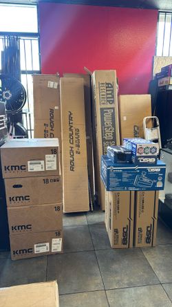 Sound Systems Can-am Wheels Tires Electric Steps Bed Covers 