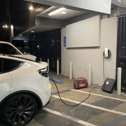 TESLA WALL CONNECTOR CHARGER EV CAR CHARGER NEMA 14-50 OUTLET 