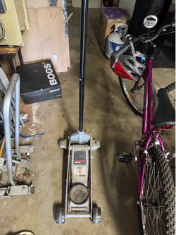 3 ton floor jack – Craftsman