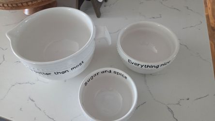 Ceramic mixing bowls