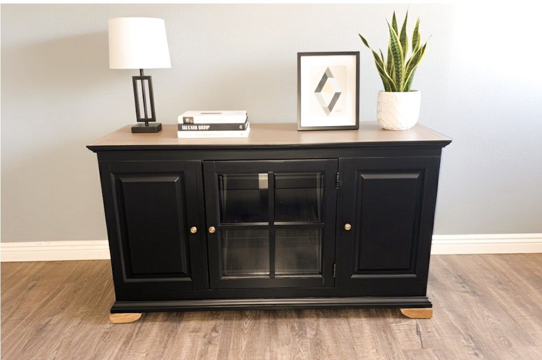 Modern TV Console With Natural Top Wood