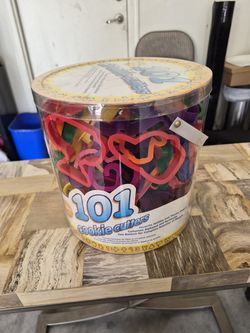 101 cookie cutters