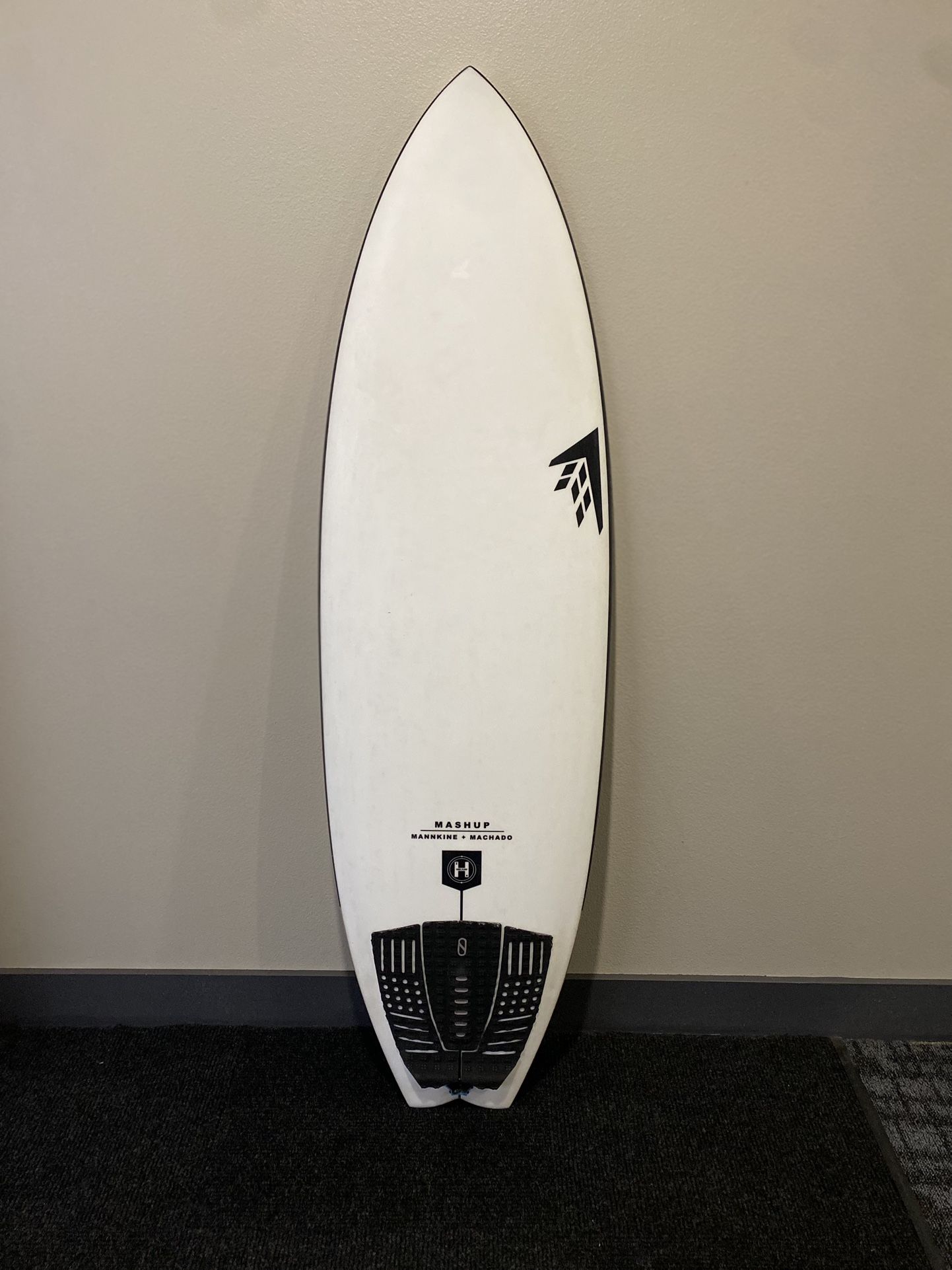 5’10 FireWire Mashup Surfboard